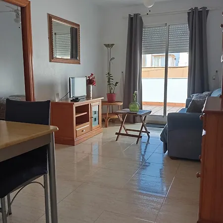 Διαμέρισμα One-bedroom Flat 200m From The Ροκέτας ντε Μαρ